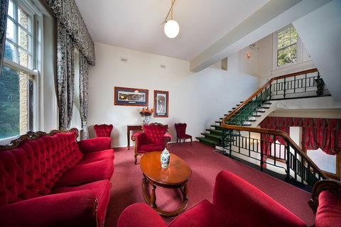 Jenolan Caves House - South Australia Travel 2