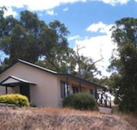Riesling Country Cottages - South Australia Travel