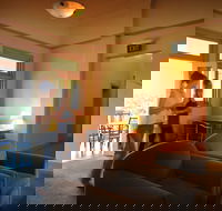 Hotel Victoria - Griffith - South Australia Travel