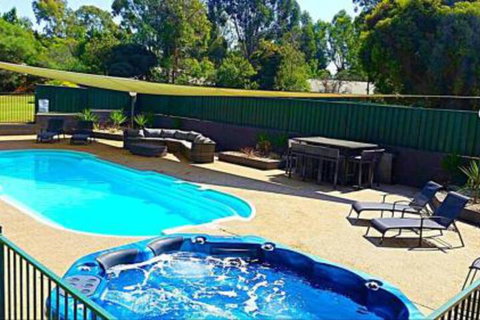 Early Settlers Motel Tocumwal - South Australia Travel 3