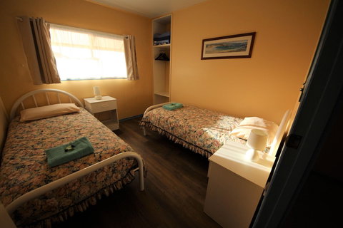 Baudin Beach Apartments - South Australia Travel 2