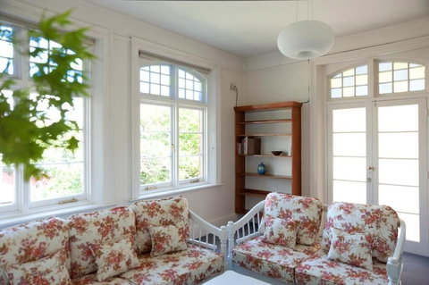 Lowena Cafe And Accommodation - South Australia Travel 5