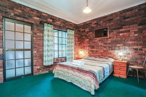 Fernvale Hotel Motel - South Australia Travel 2