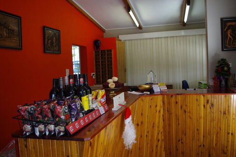 Copper City Motel - South Australia Travel 6