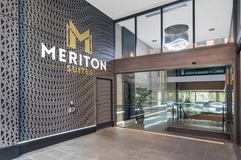 Meriton Suites North Sydney - South Australia Travel 1