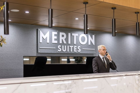 Meriton Suites North Sydney - South Australia Travel 3
