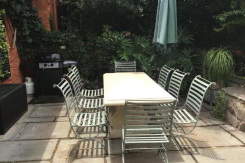 The Olde Devonshire House - South Australia Travel 6