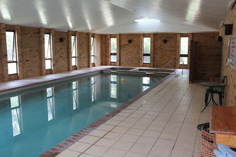 North Parkes Motel - South Australia Travel 0