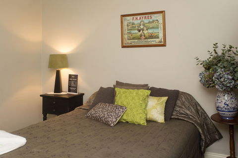 Southern Railway Hotel - South Australia Travel 4