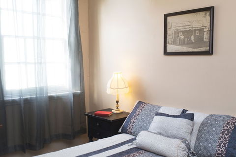 Southern Railway Hotel - South Australia Travel 5