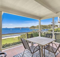 Tuscan Waterfront 1/213 Soldiers Point Road - South Australia Travel