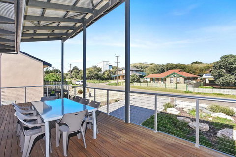 RiverSea Goolwa Beachhouse WiFi Pet Friendly - South Australia Travel 6