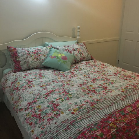 Sienna's Chalet - South Australia Travel 1