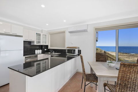 Ocean Pines 5 - South Australia Travel 5