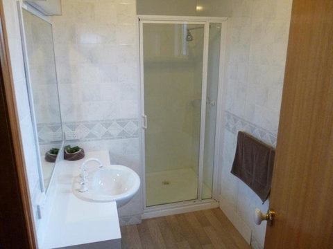 Wodonga Caravan & Cabin Park - South Australia Travel 3