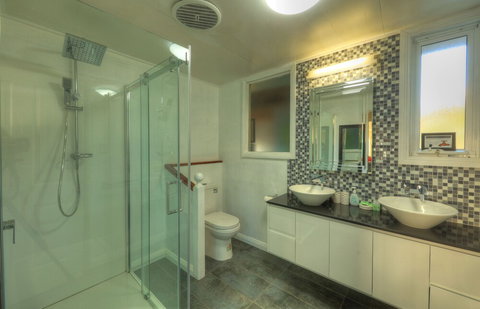 Arthur River Spa Cottage - South Australia Travel 2