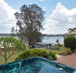 The House on the Lake at Fishing Point Lake Macquarie honestly put the line in  catch fish - South Australia Travel