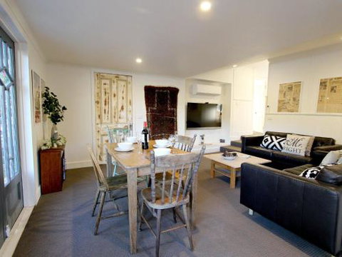 Cara - South Australia Travel 1