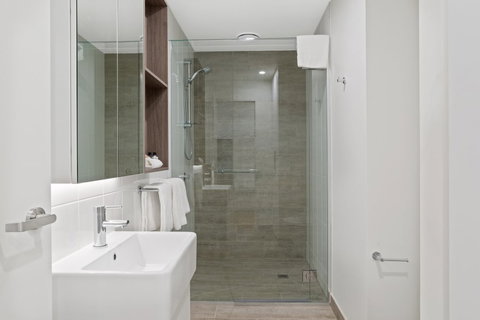 Parc Hotel Bundoora - South Australia Travel 2