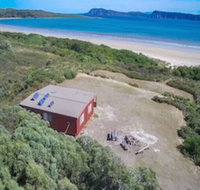 Cloudy Bay Cabin - South Australia Travel