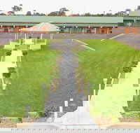 The Leeton Heritage Motor Inn - South Australia Travel