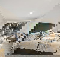 Lakes Edge - South Australia Travel