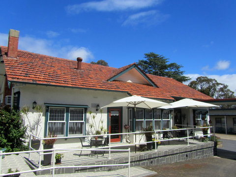 Highlander Haven Motel - South Australia Travel 3
