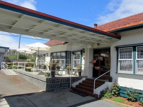Highlander Haven Motel - South Australia Travel 1