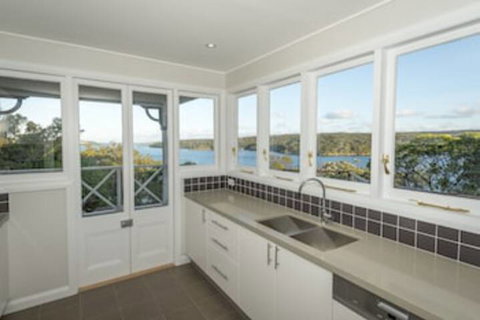 Royal National Park Cottages - South Australia Travel 0