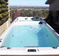 Longview Holiday Let