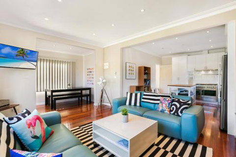 The Bud House - South Australia Travel 6