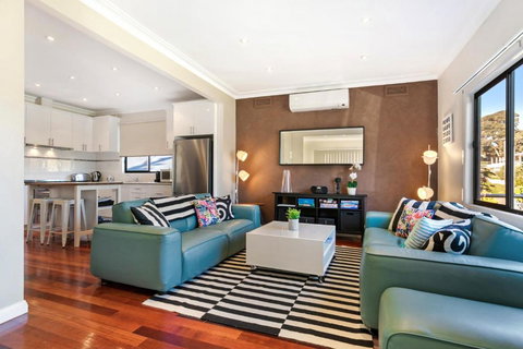 The Bud House - South Australia Travel 5