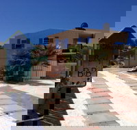 Shark Bay B  B - South Australia Travel