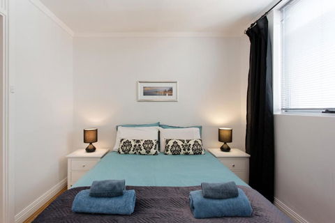 Ocean Breeze Apartment - South Australia Travel 5