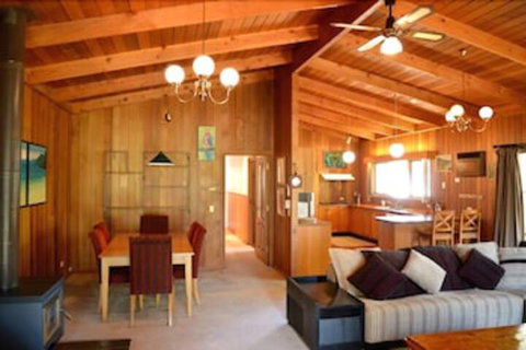 Lisieux - South Australia Travel 7