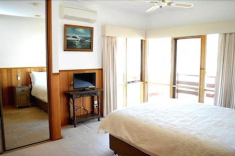 Lisieux - South Australia Travel 3