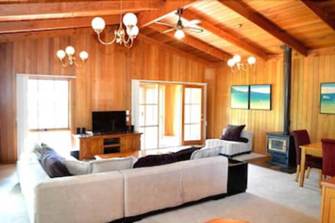 Lisieux - South Australia Travel 2