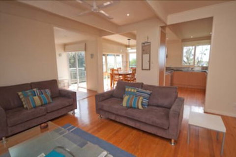 Nakarra - South Australia Travel 0