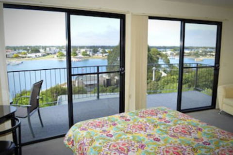 Ocean View Apartment 1 - South Australia Travel 0