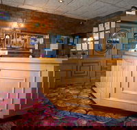 Golden Grain Motor Inn - South Australia Travel