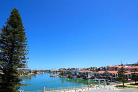 Studio Style Mindarie Marina - South Australia Travel 0