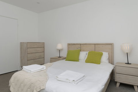 Sunset Place Apartments - South Australia Travel 6