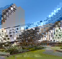 Meriton Suites Zetland - South Australia Travel