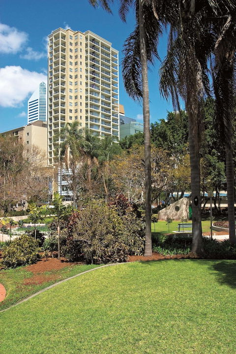 Oaks Brisbane Lexicon Suites - South Australia Travel 4