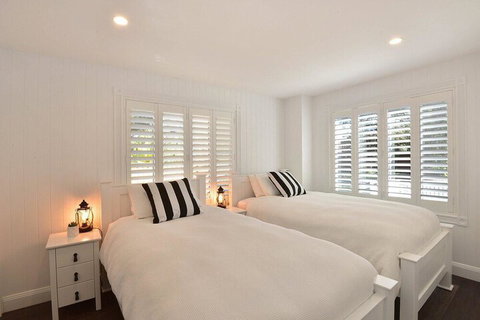 Margarets Hamptons Cottage - South Australia Travel 7