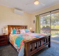 All About Me B  B - South Australia Travel