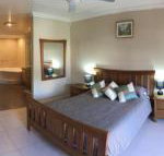 Huge House on the Grand Canal - South Australia Travel