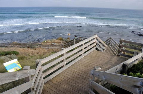 Island Daze Surf Beach Phillip Island - South Australia Travel 5