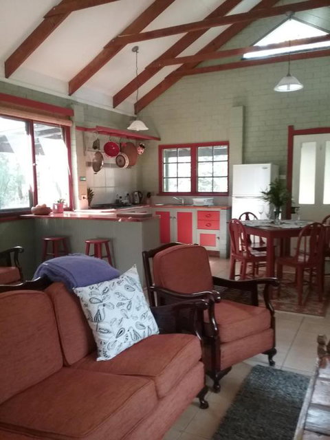 Narrawallee Creek Studio - South Australia Travel 3