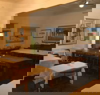 Toogoolawah hotel - South Australia Travel